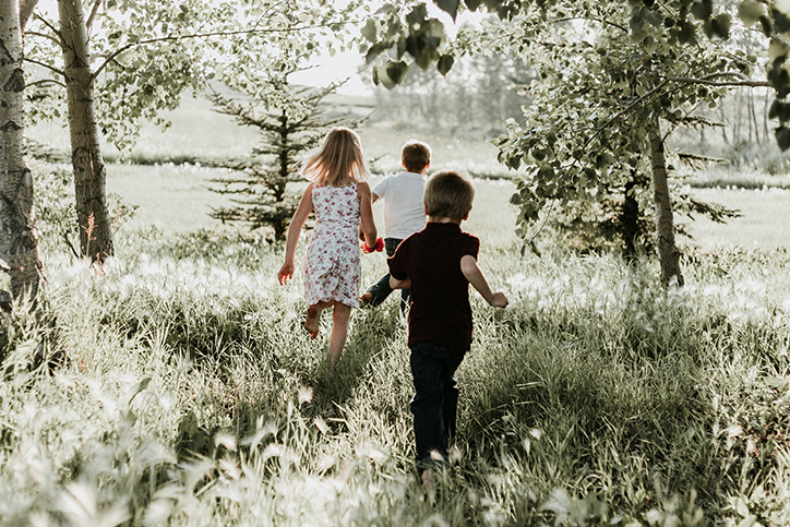 How to Involve Children in Funeral Planning and Funeral Service